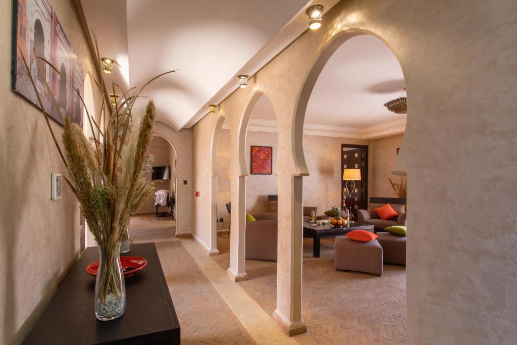 Posezení v ubytování Dellarosa Boutique Hotel and Spa