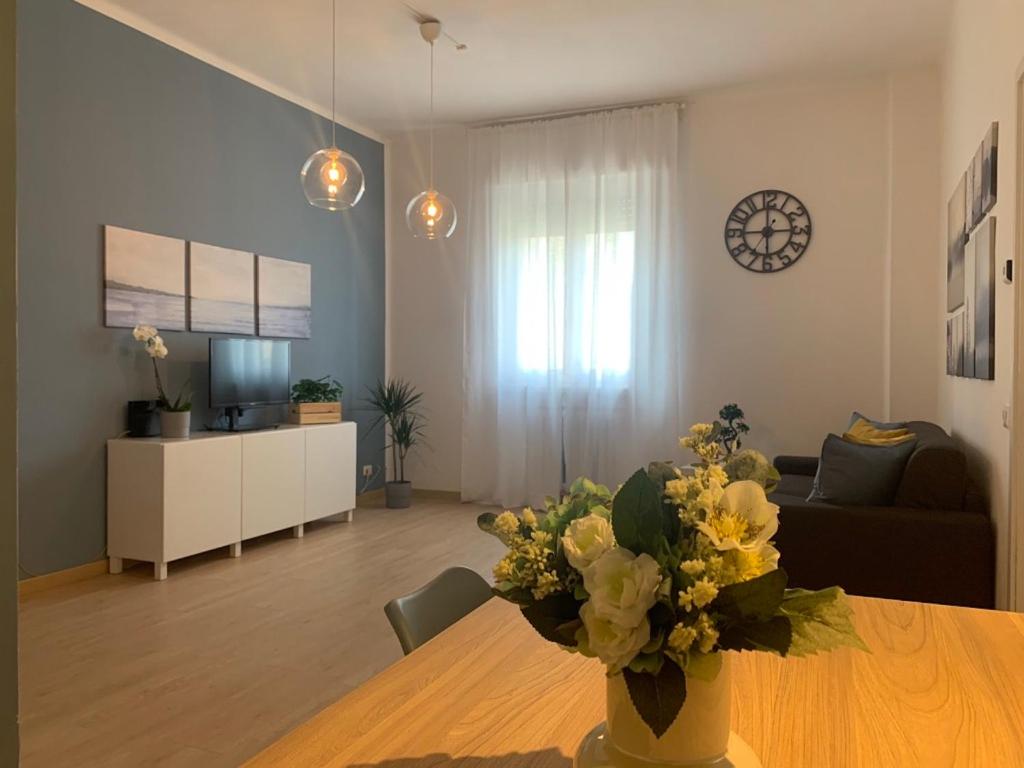 Telewizja i/lub zestaw kina domowego w obiekcie Camozzi Central Apartment