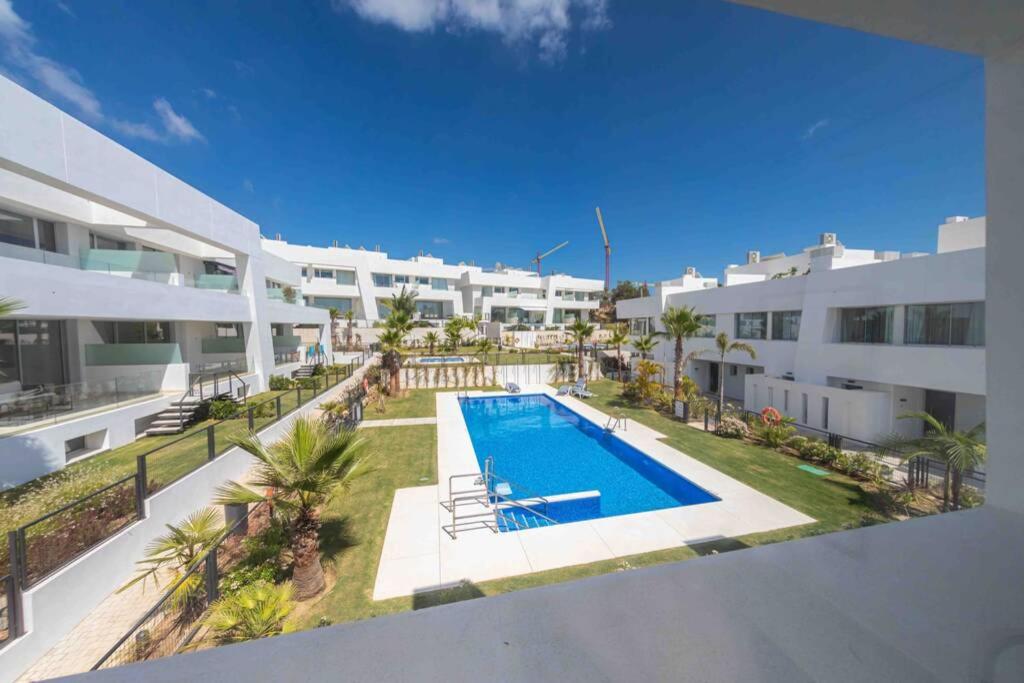 NEW TOP TOWNHOUSE WITH PRIVATE POOL/4BDR/3.5BATH, Marbella ...