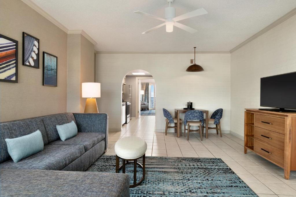 Holiday Inn & Suites Ocean City, an IHG Hotel - 