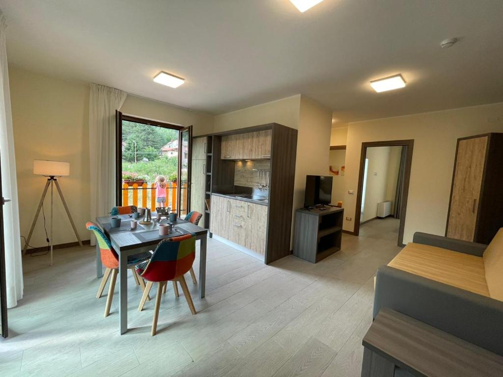 Kuchyň nebo kuchyňský kout v ubytování Arvo Residence Sila Lorica