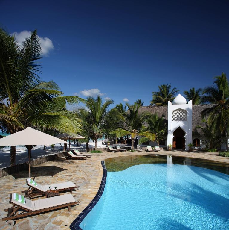 Bazén v ubytování Sultan Sands Island Resort & Spa nebo v jeho okolí