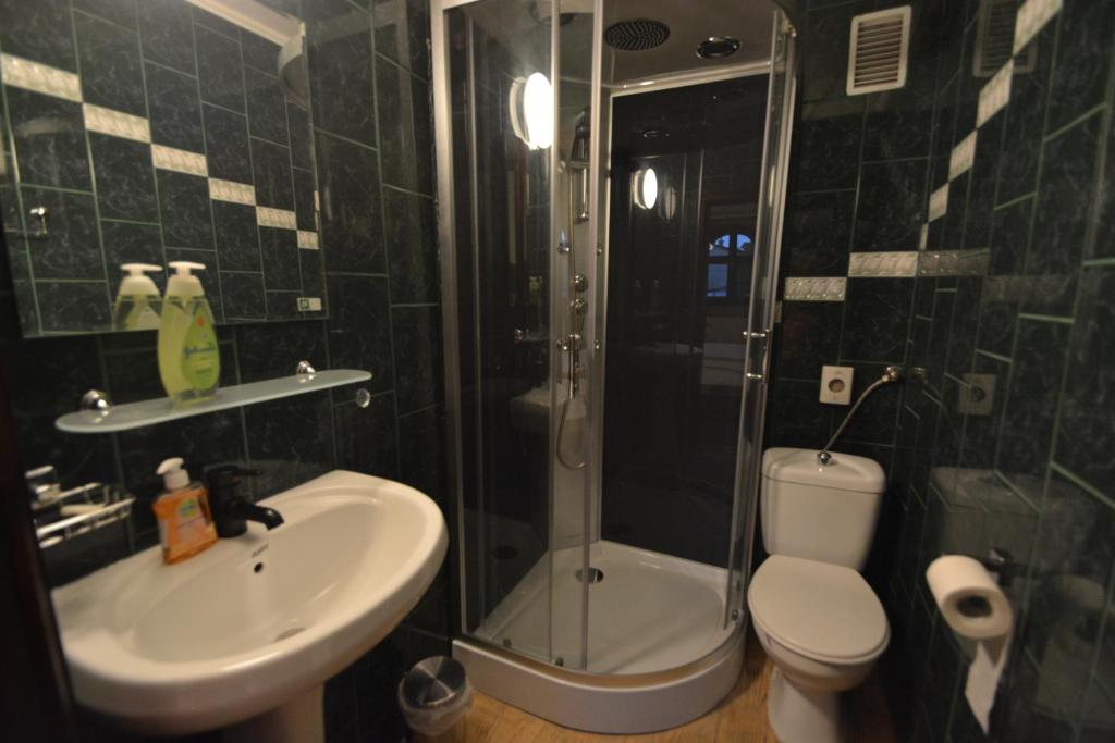 Gala - Guesthouse - Resim 19