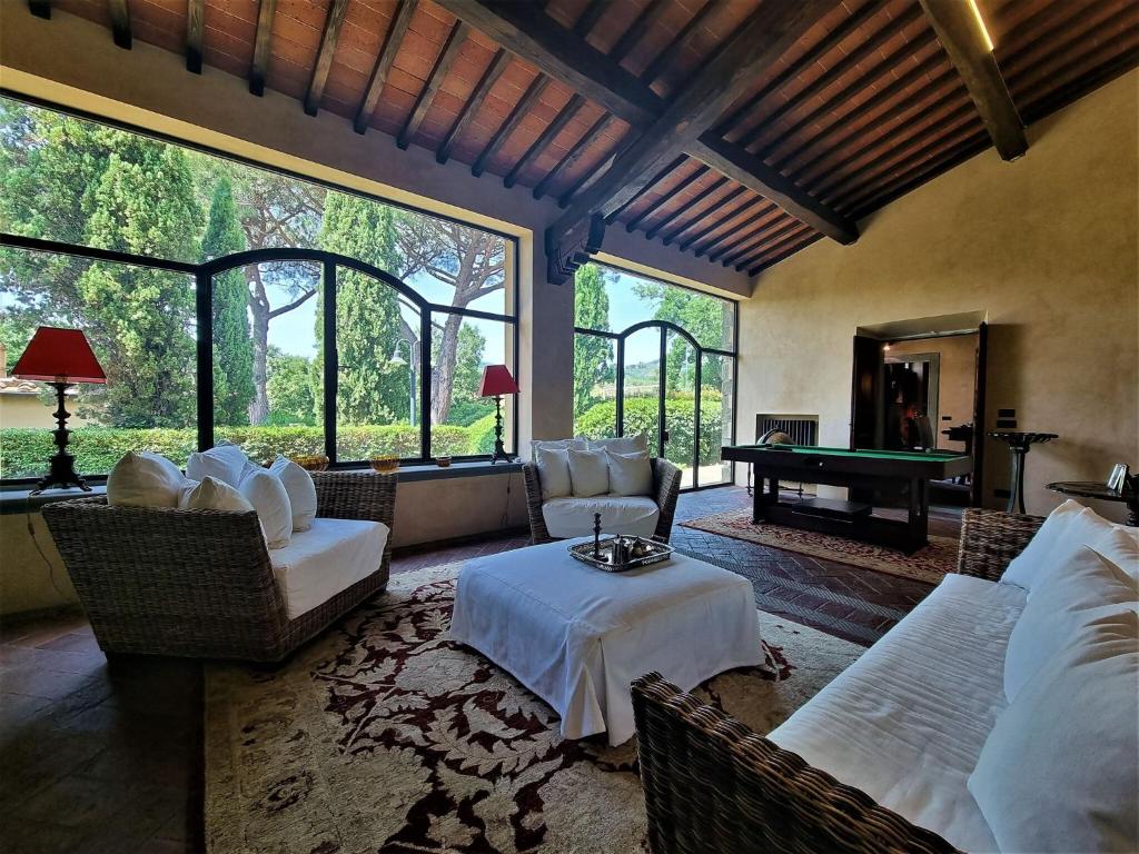 Exquisite Villa in Lamporecchio with Private Pool