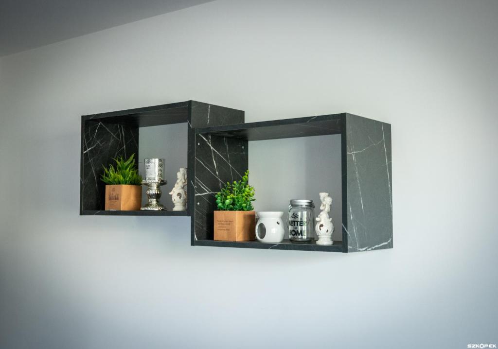 Wyszyńskiego 10 - 11