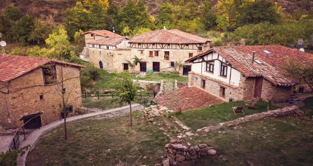 Casas y chalets CASA RONARIAS en Aldeanueva de Cameros, La Rioja