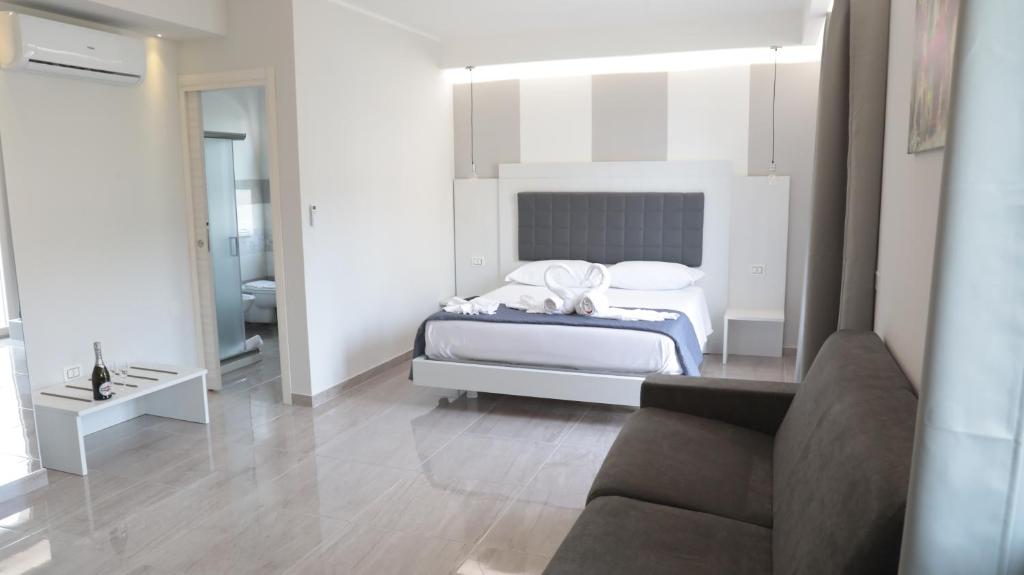 Blue Marine - Free Parking - 9