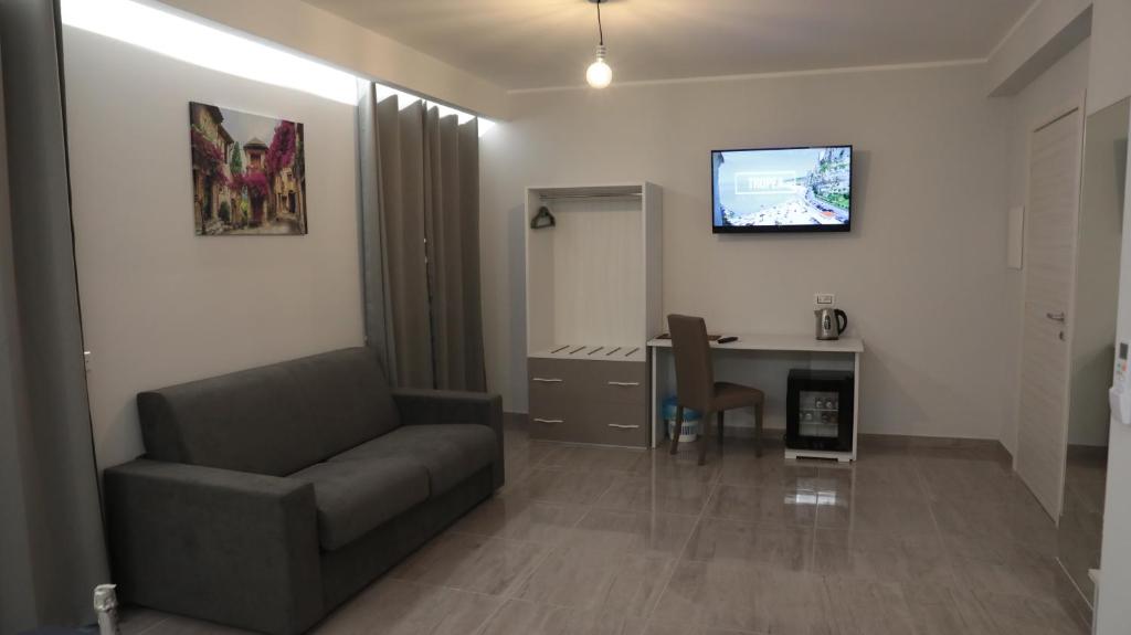 Blue Marine - Free Parking - 13