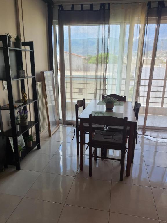 Fotografia z galérie ubytovania Seaside Beach Apartment v destinácii Kalamata