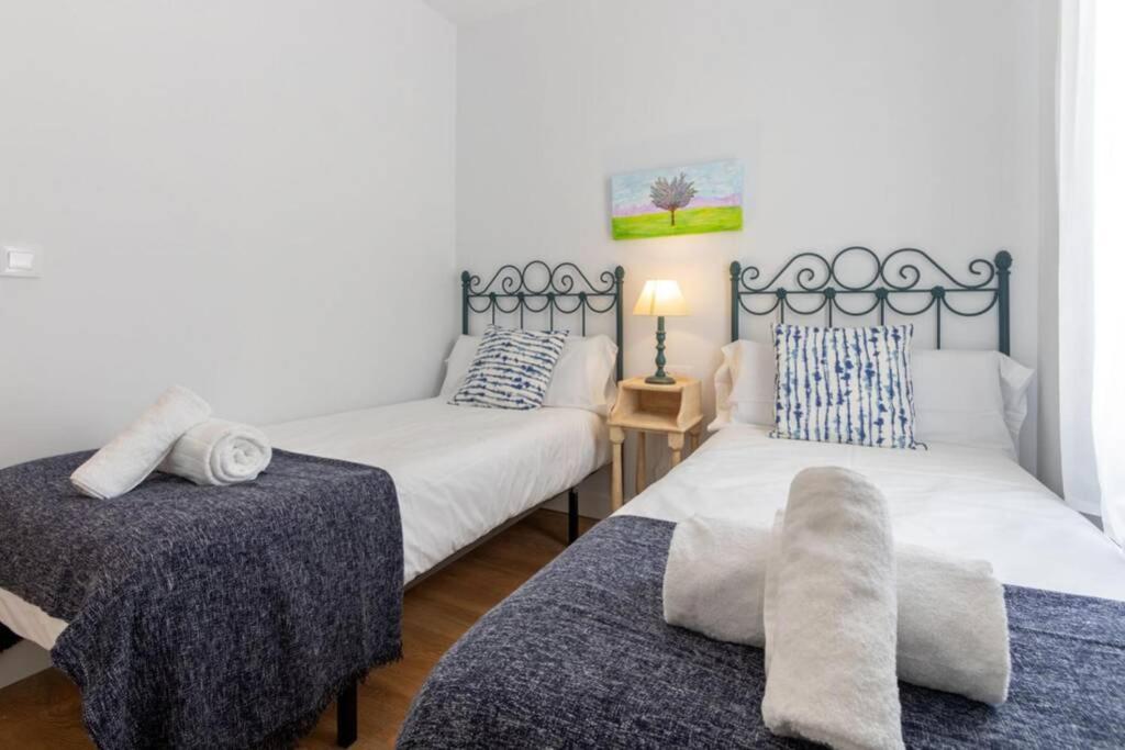 Triana Pages Oasis by Valcambre, Sevilla – Aktualisierte ...
