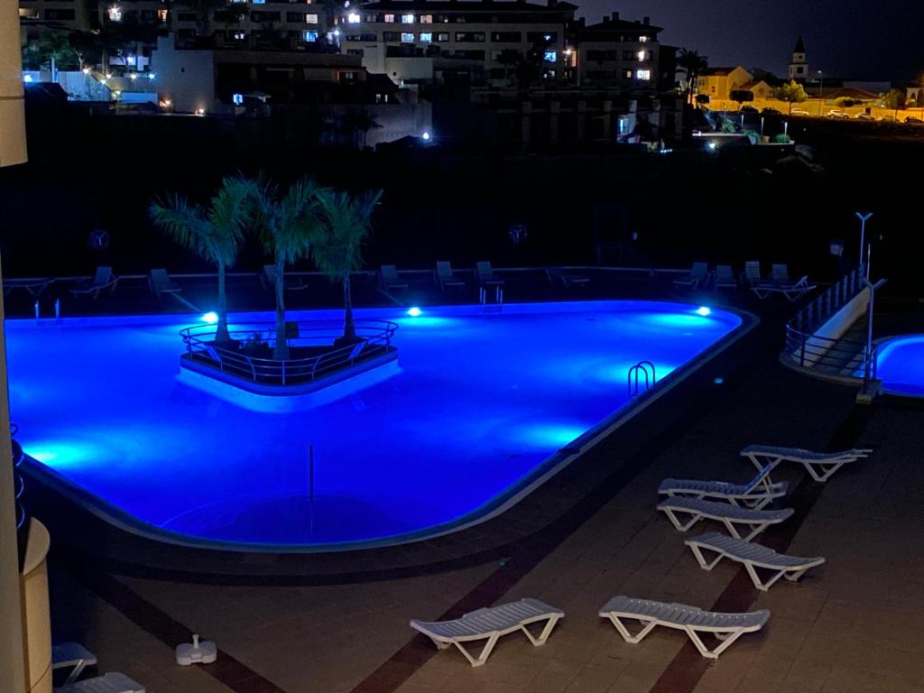 Bazén v ubytovaní Residencias Sol Paraiso alebo v jeho blízkosti