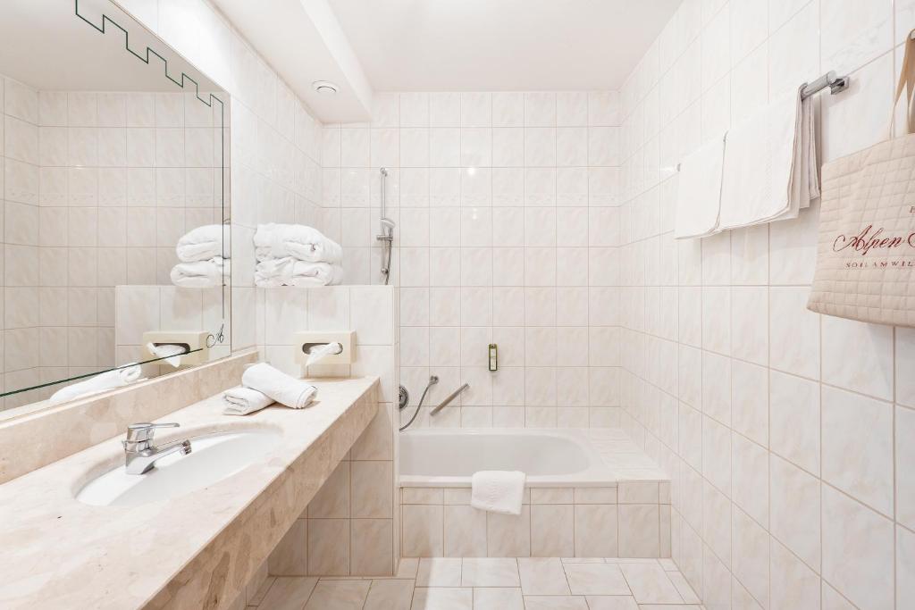 Koupelna v ubytování Hotel AlpenSchlössl