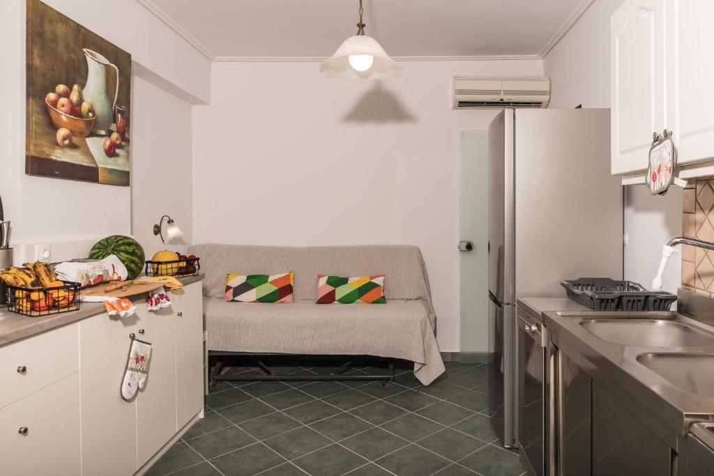 Denise Beach Hotel - 2