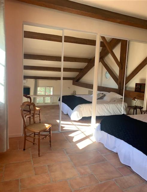 Gallery image of Chambres d&#39;hôtes la Soulenque Luxury B &amp; B in Capestang