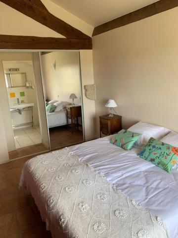Chambres d'hôtes la Soulenque Luxury B & B - Queen Room With Garden View