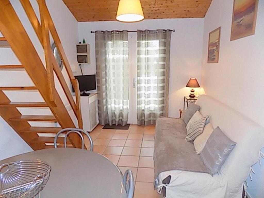 Appartement Vaux-sur-Mer, 2 pièces, 4 personnes - FR-1-305A-48