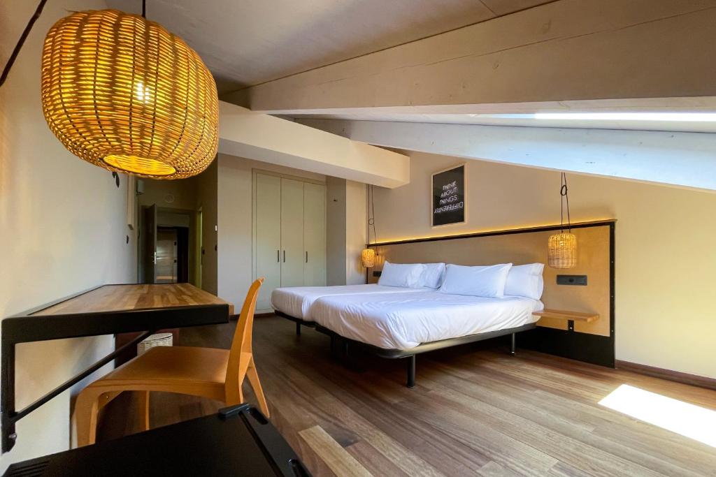 No-Mad Green Hotel - 13