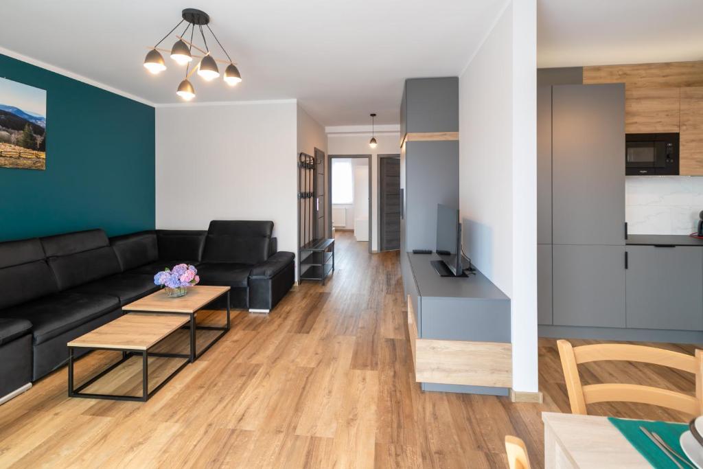 Posedenie v ubytovaní Apartamenty Pod Lasem z klimatyzacją i 2 sypialniami - Dream Apart