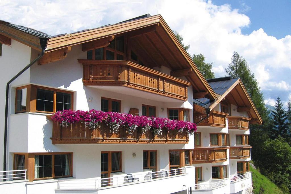 Holiday flats Appart Fliana St- Anton am Arlberg - OTR10001-DYB