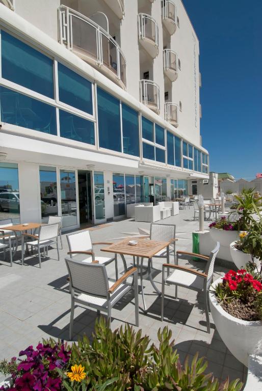 Balkón nebo terasa v ubytování Hotel International direttamente sulla Sabbia