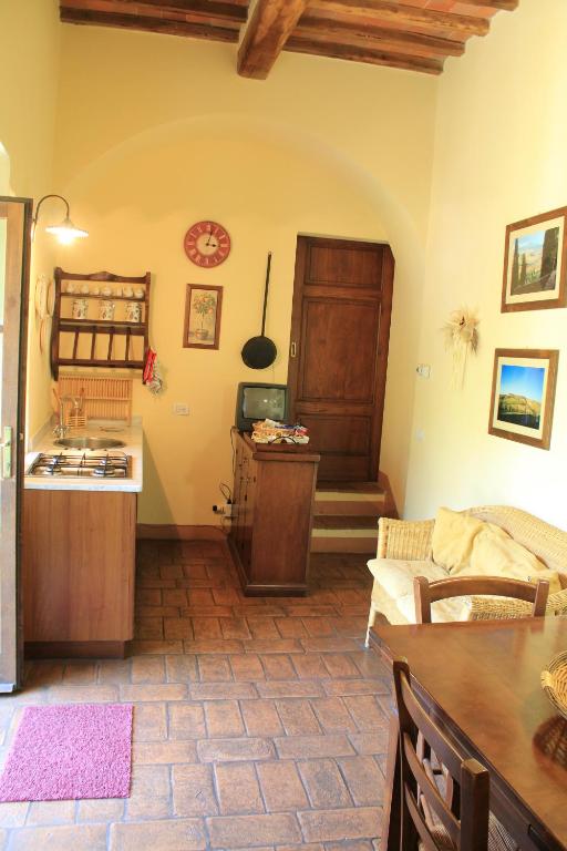 A kitchen or kitchenette at Il Giardino Segreto