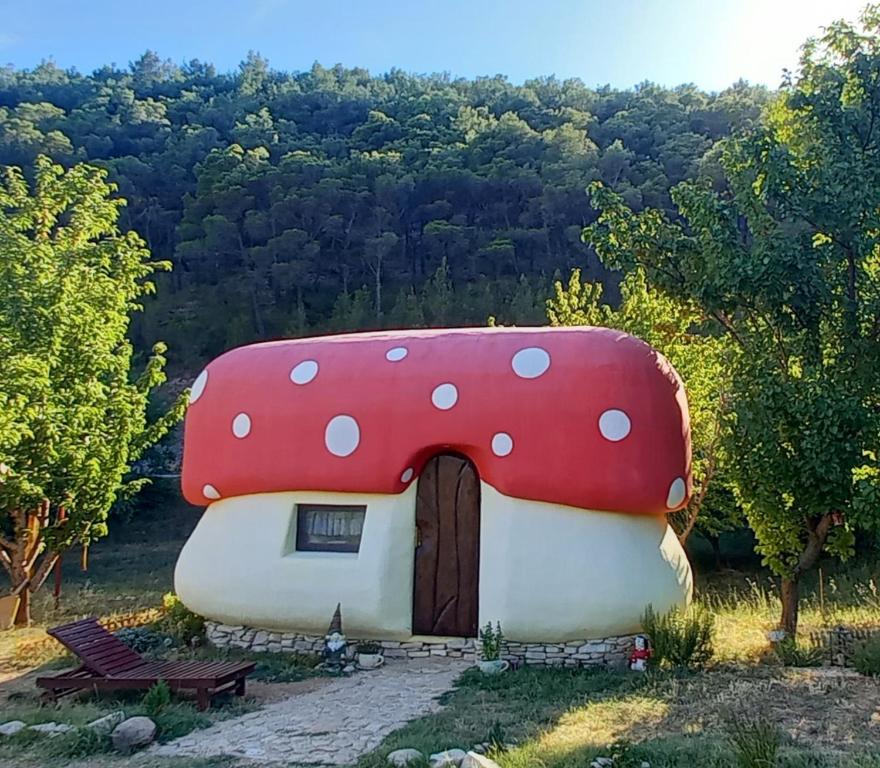 Krka Fairytale village, vl. Florijan Žižić Krka Fairytale village, vl. Florijan Žižić