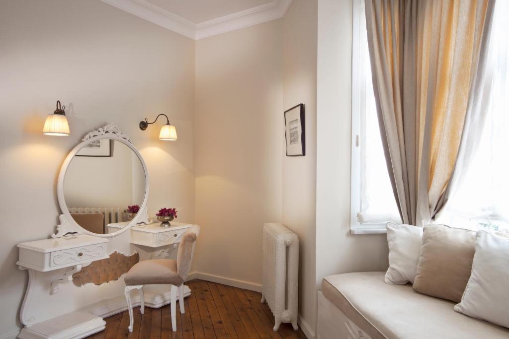 Hotel Sari Konak - Family Room