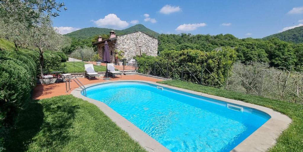 Πισίνα στο ή κοντά στο Relais I Due Roccoli