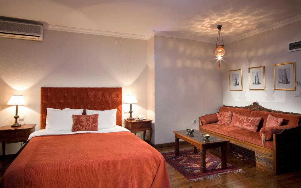 Hotel Sari Konak - Triple Room