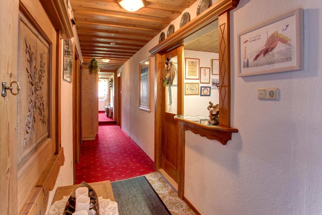 Fotografie z fotogalerie ubytování Alpenruh v destinaci Pettneu am Arlberg