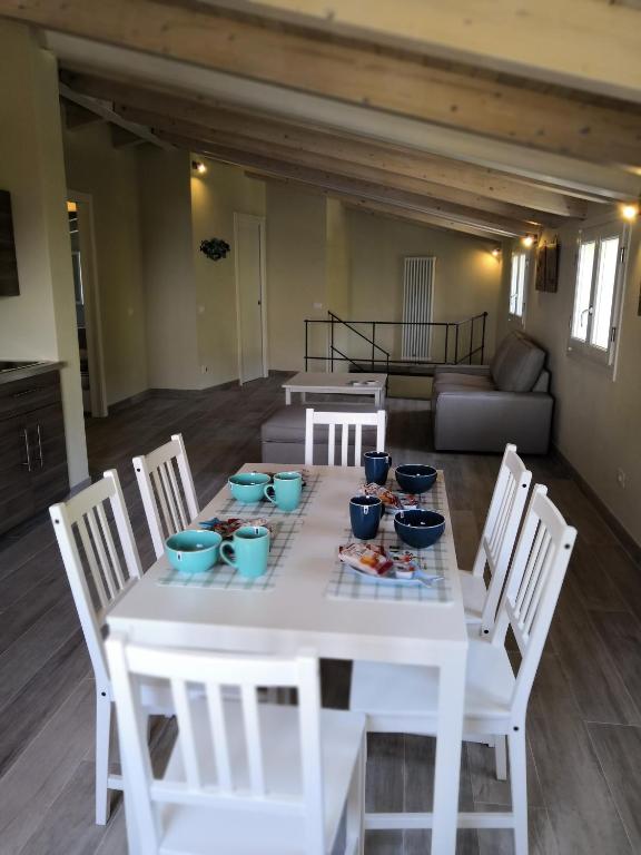 A seating area at Camere Toni