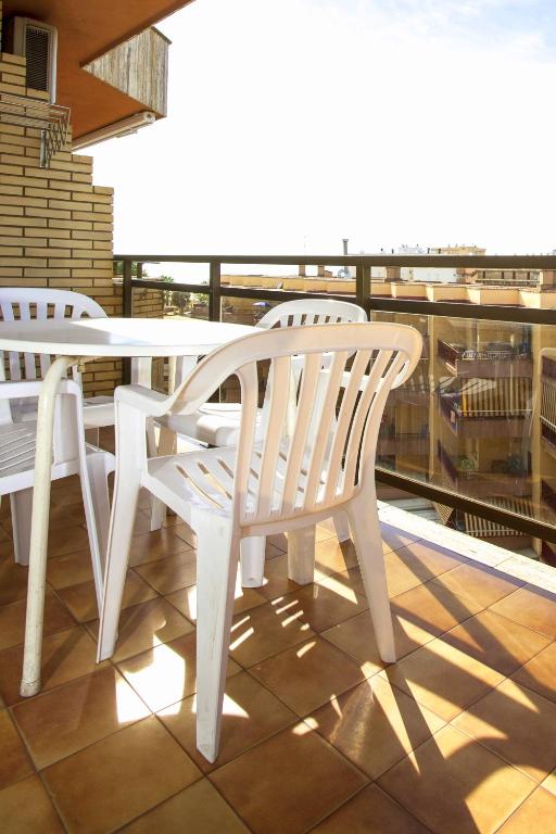 Balkón alebo terasa v ubytovaní Apartamentos Bahia Dorada y Iris