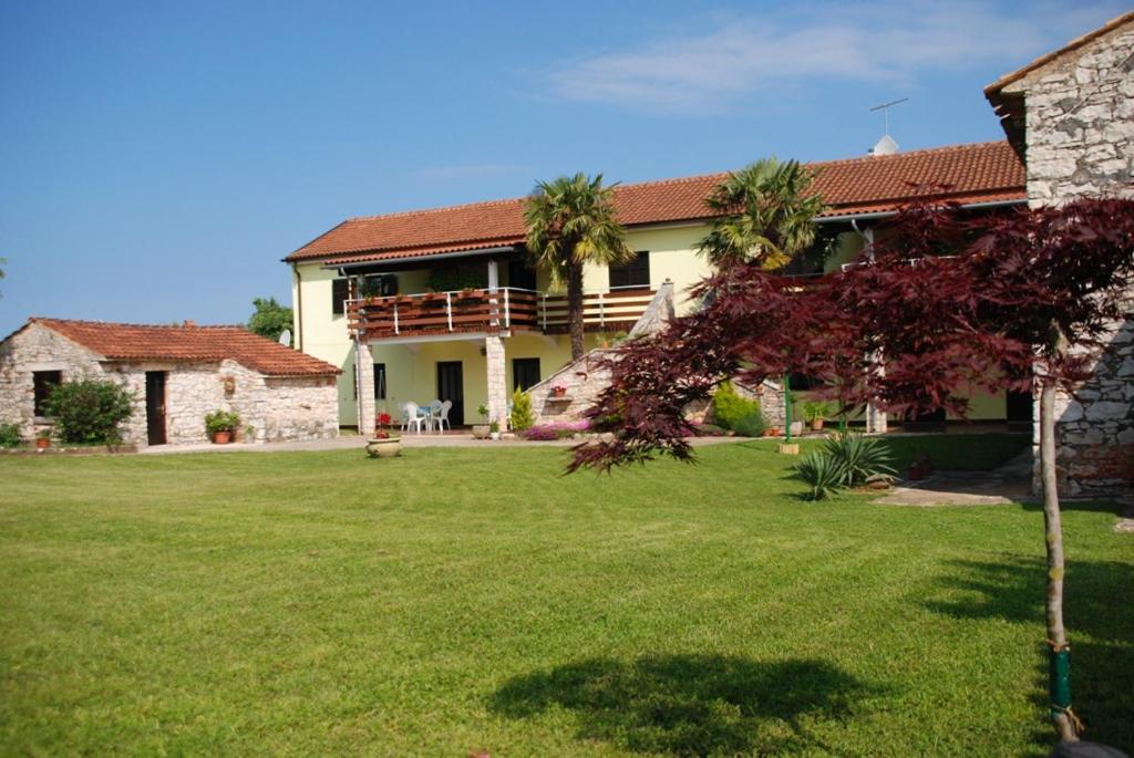 Vonkajšia záhrada v ubytovaní Moratto's Apartments