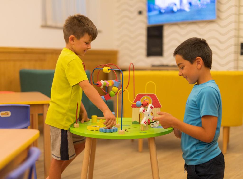 Hosté ubytování Àlia Bianca Active & Family Hotel