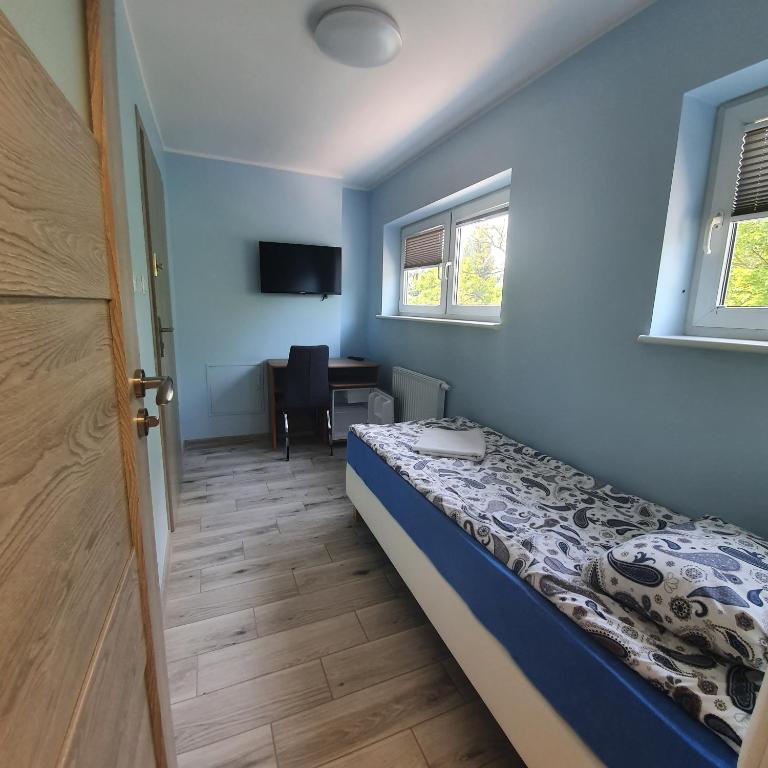 Western Hills - Small Single Room