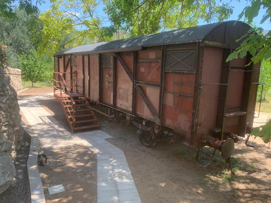 Lodge Vagón Orient Express, Casas Altas, Spain - Booking.com