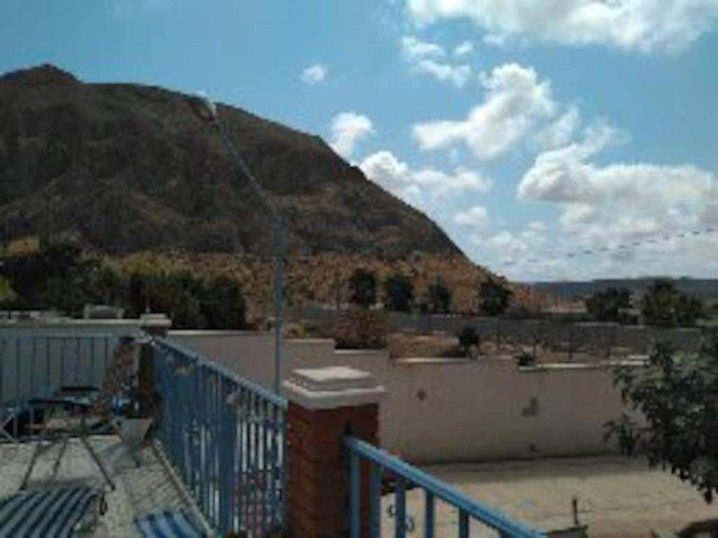 Recovery Mountain 2 separate beds in room B&B, Alicante ...
