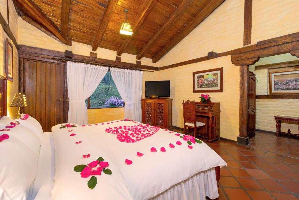 Postel nebo postele na pokoji v ubytování Samari Spa Resort