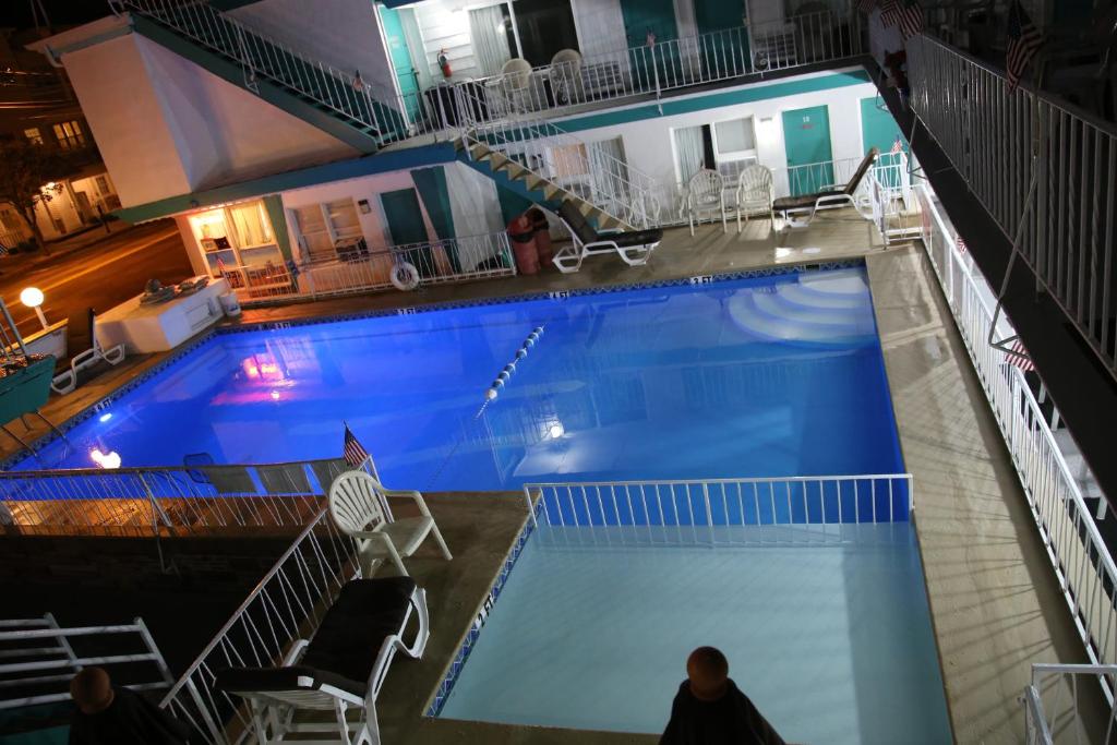 Bazén v ubytování El Ray Motel nebo v jeho okolí