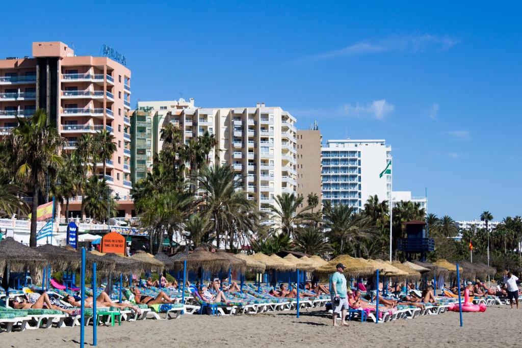 Vista al Mar, Benalmádena, Sepanyol - Booking.com
