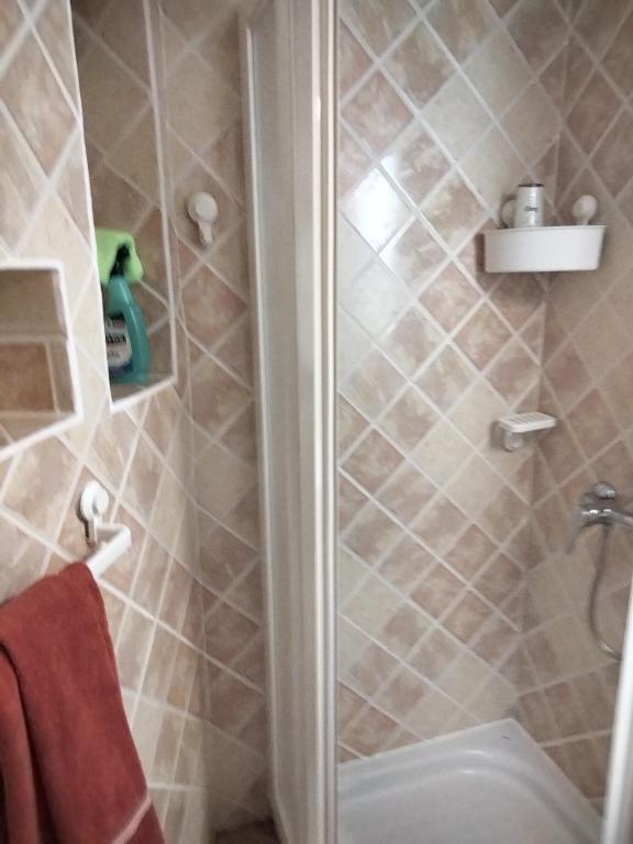 Koupelna v ubytování Aptos con piscina El Flamboyán 1