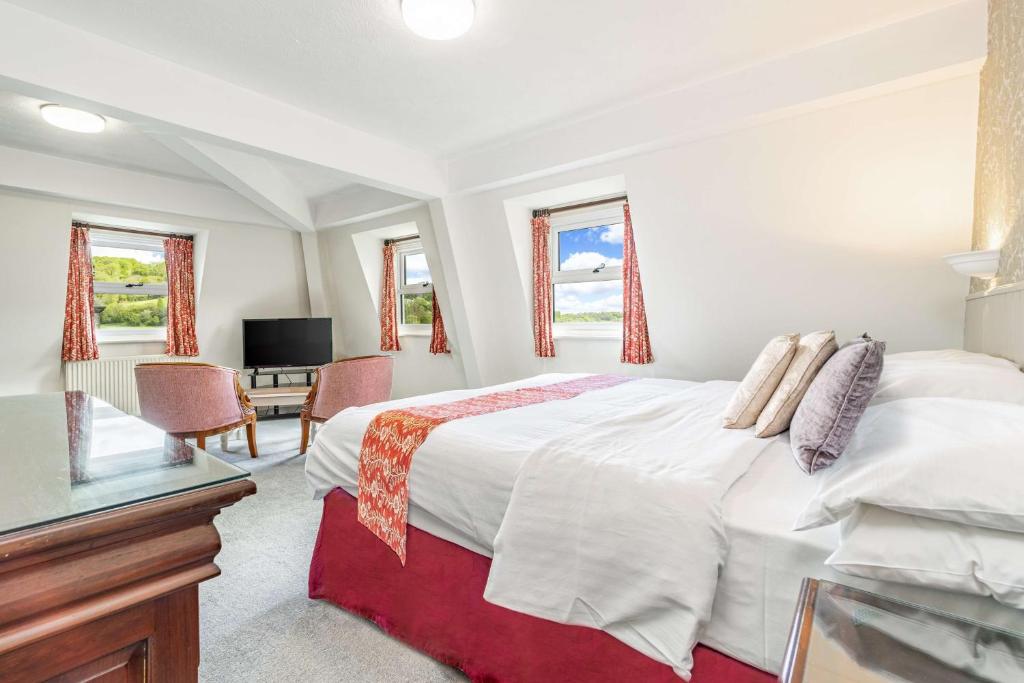 Best Western Limpley Stoke Hotel - Resim 39