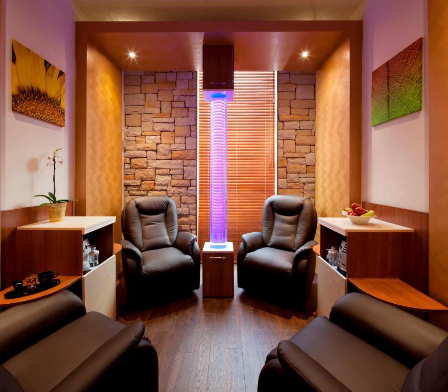 Posezení v ubytování Hotel Excelsior