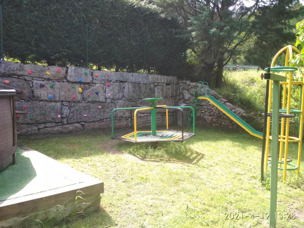 Plac zabaw dla dzieci w obiekcie Casa Rustica Isabel VT PO 00166