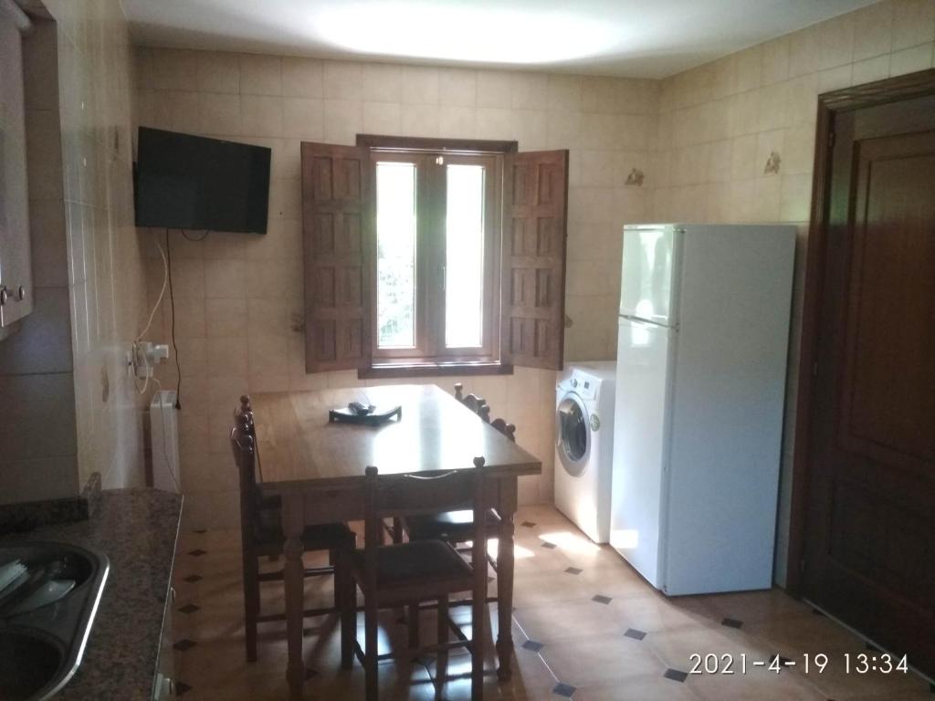 Kuchnia lub aneks kuchenny w obiekcie Casa Rustica Isabel VT PO 00166