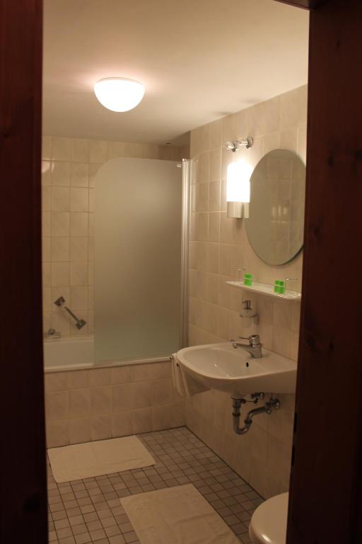 Koupelna v ubytování Hotel Höfler B&B