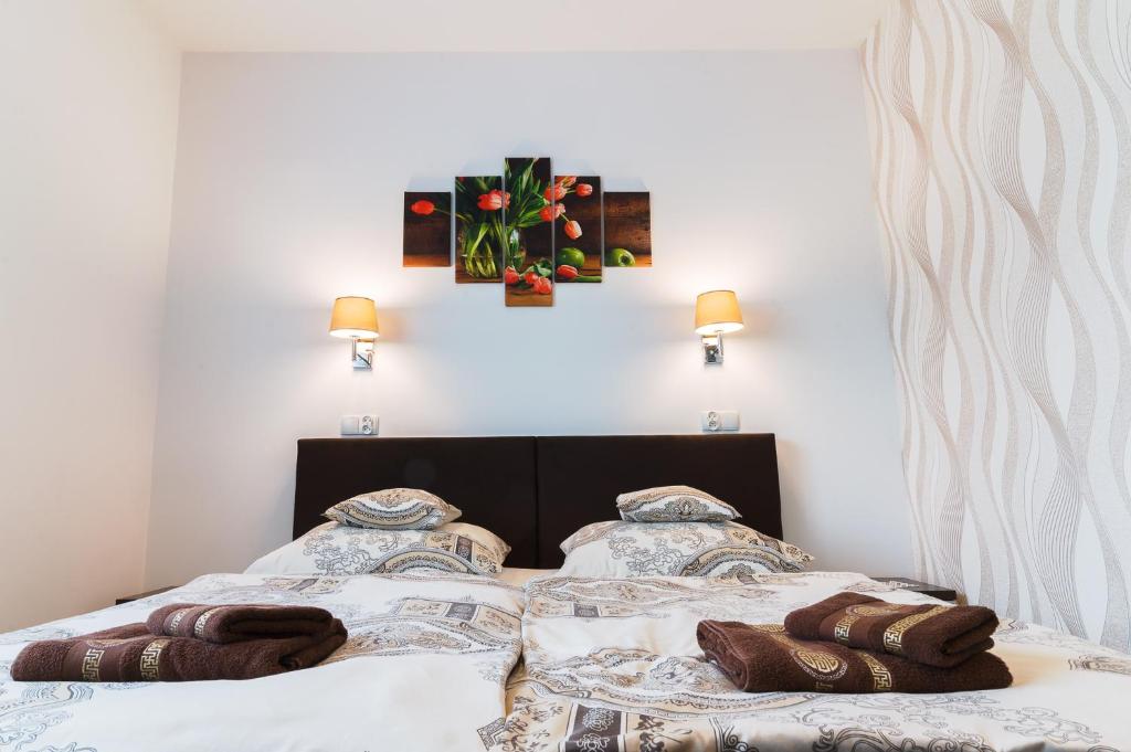 Astra Apartments - 16