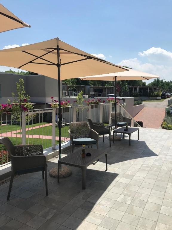 Rõdu või terrass majutusasutuses Sisan Family Resort