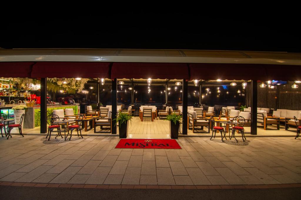 Restaurace v ubytování Hotel Mistral