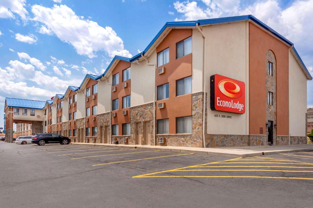 a building with a sign on the side of it at Econo Lodge Black Hills in Rapid City